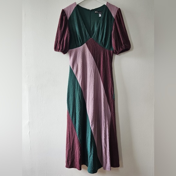 Colorblock Rib Knit Dress Size Large - Picture 6 of 6